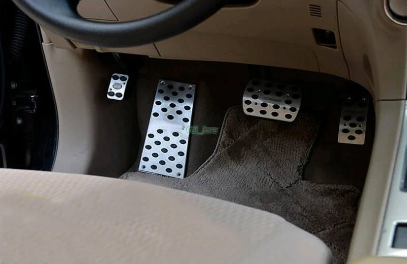 Автомобиль Интимные аксессуары для Toyota Highlander 07-15 топлива Тормозные ног Отдых на педали плиты Нескользящие алюминиевые педали тормоза колодки с логотипом