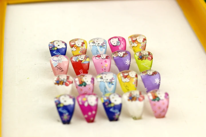 Детские Кольца Hello Kitty 1 шт. Мультяшные пластиковые ювелирные изделия из смолы для