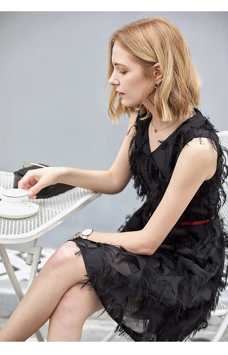 Vimly летнее подиумное платье трапециевидной формы с перьями Vestido элегантное сексуальное платье с v-образным вырезом без рукавов Мини платья знаменитостей Клубная одежда