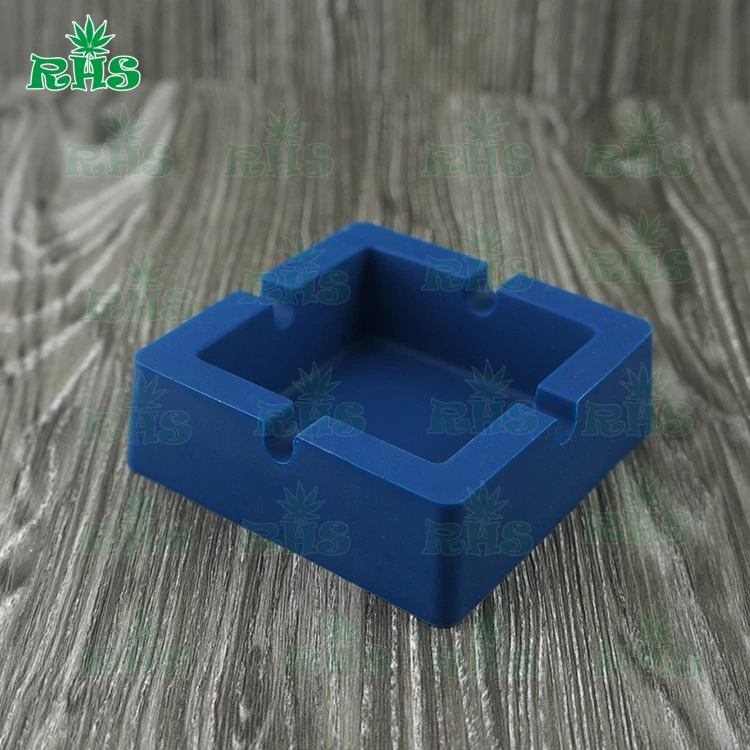 Новые продукты 2017 г. маленькая квадратная силиконовая портативная пепельница