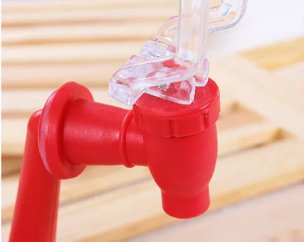 Диспенсер для газированной воды бутылок переворачивания питьевой вечерние