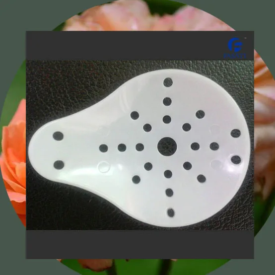 

1pcs plastic eye shield safety eye shield Medical Eye cover protector Shield goggle 5.7 x 7.7cm White porous hole