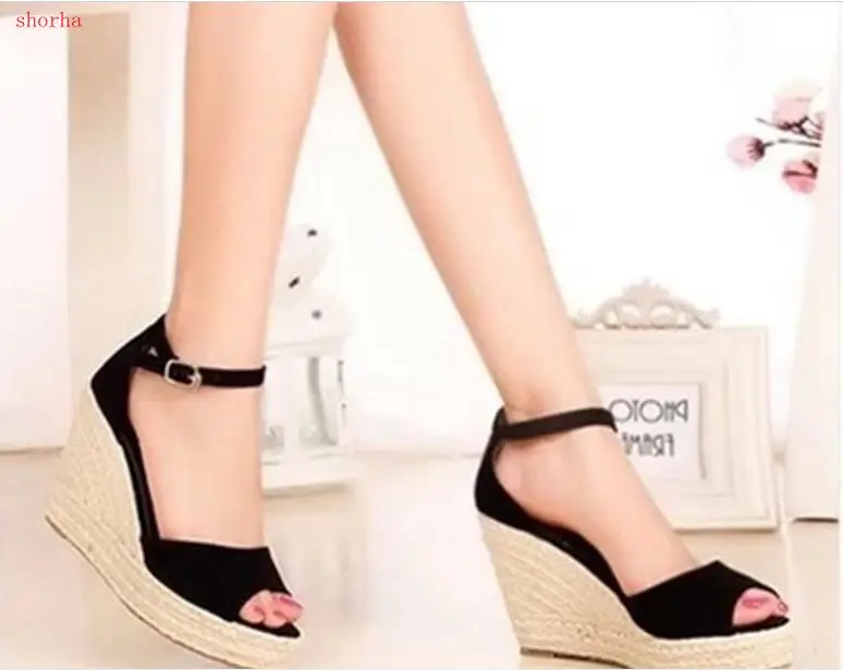 

New Hot Ladies Sandals Summer Casual Sandals new Style Fashion Buckle Ribbons Women Sandals Wedges Platform women Shoes