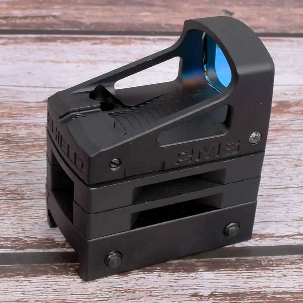 Охотничий прицел RMS Reflex Micro Red Dot с вентилируемым креплением и прокладками для Глок
