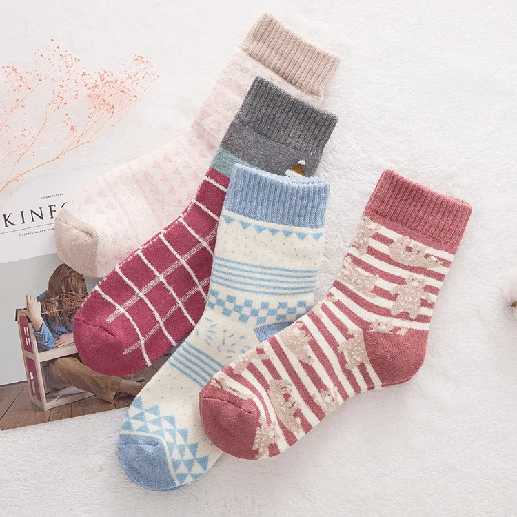

Cartoon Animals Cotton Women/men Spring Autumn Painting Kawaii Crew Girl Thicken Short Socks Cute Street Tide Casual
