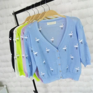 Тонкий женский кардиган с лебедями из ледяного шелка, вязаный свитер, Женский вязаный кардиган с v-образным вырезом и рукавом три четверти, 1676