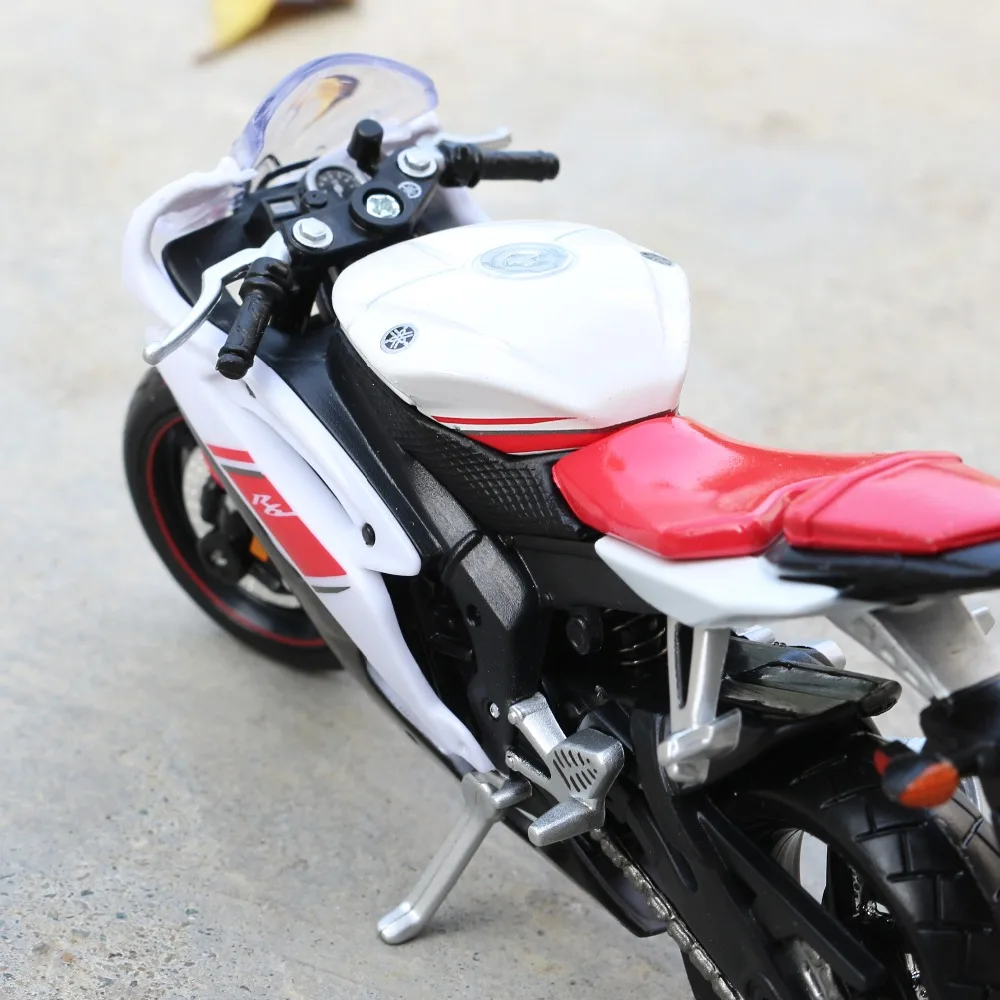 1:18 весы Maisto YAMAHA гоночные автомобили для мотоцикла мини модели автомобилей
