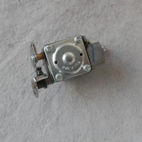 CARBURETOR AY FOR HUS. CHAINSAW 36 41 136 137 141 142 POULAN 2750 2900 3050 CHAIN SAW CARB ASSY CARBY REPL. ZAMA #530 03 54-82 |