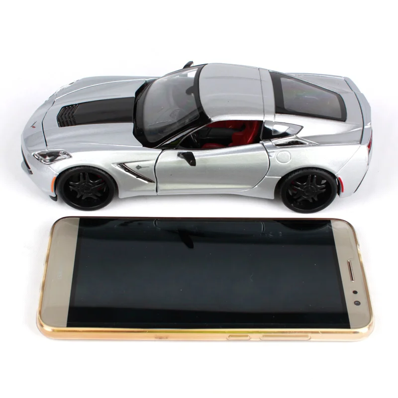 Maisto 1:24 2014 Chvrolet Corvette Stingray Классическая Современная мышечная литая модель