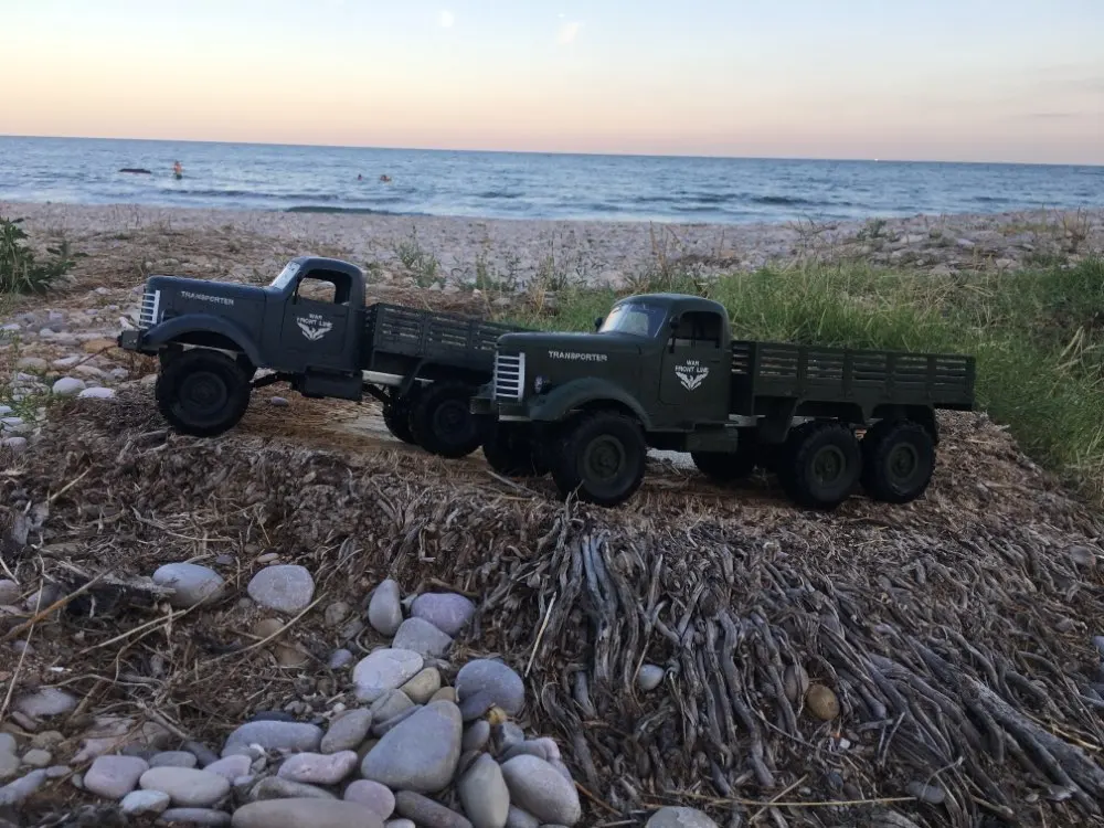 JJRC Q60 1:16 RC грузовик с дистанционным управлением 2,4G 6WD гусеничный внедорожный военный грузовик RTR игрушки для детей Радиоуправляемые светодиодные машины