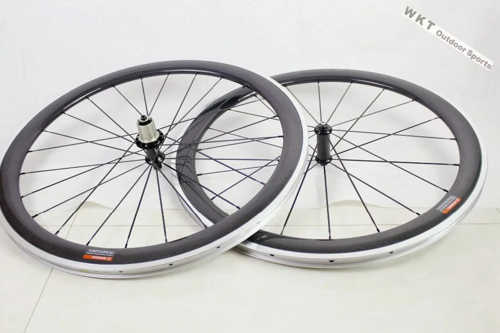 Легированная тормозная поверхность 50 мм клинчер Углеродные колеса алюминиевые