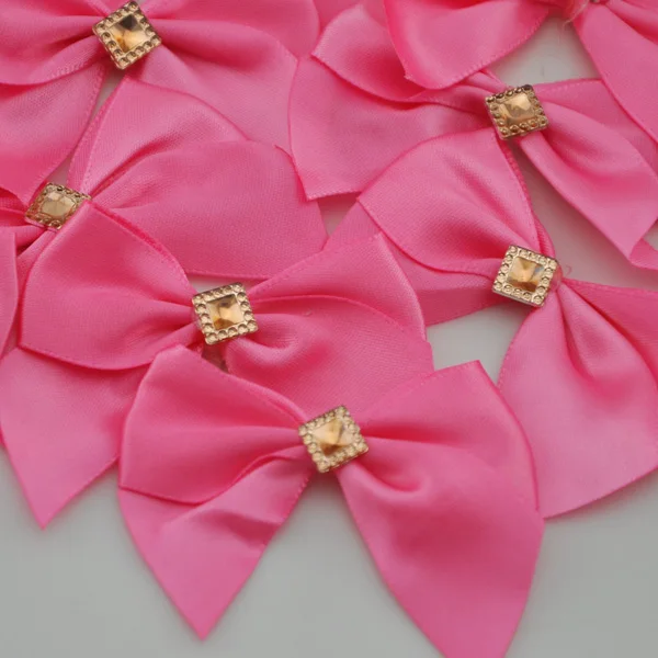 Fushia 40 шт. ленты Луки Цветок горный Хрусталь Аппликации Швейные Craft Много A229 - Цвет: Fushia