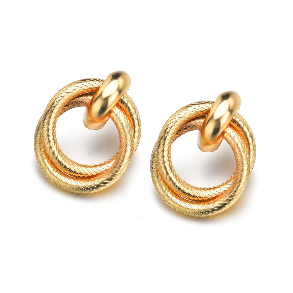 Женские круглые серьги кольца в стиле панк с геометрическим рисунком