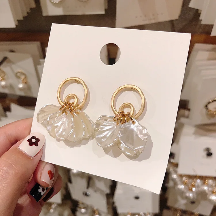 Новое поступление 2019 модные геометрические Женские Висячие серьги в виде