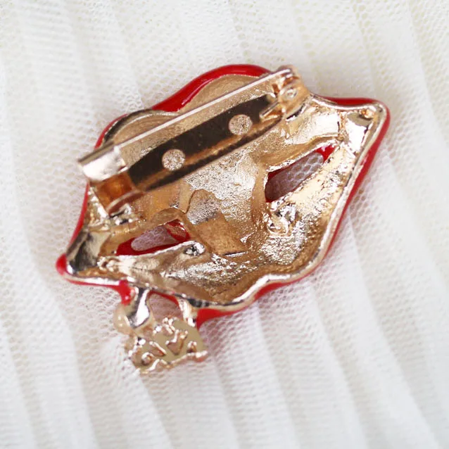 Crystal Rhinestone Mouth Style Collar Brooch For Dress DIY Crafts Cloth Decoration Scarf Buckle Pins Ornaments Accessories | Дом и сад