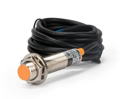 

FREE SHIPPING M12 proximity switch three-wire NPN type normally open 24v 12v distance sensor switch DC10-30V 200mA sensor