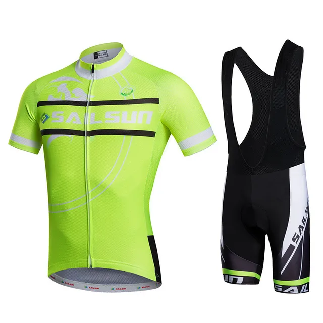 Магазин гардероб. Buts8 одежда. Buts8 одежда. Buts8 одежда. Buts8 одежда.