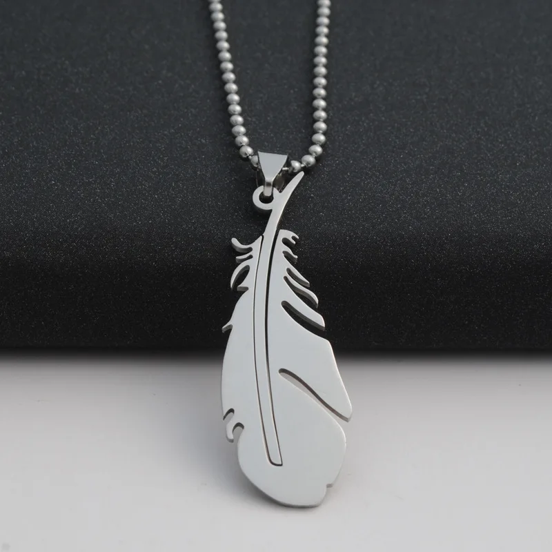 30 fallen angel feather necklace animal feather like leaf chicken hair necklace stainless steel peacock feather charm necklace