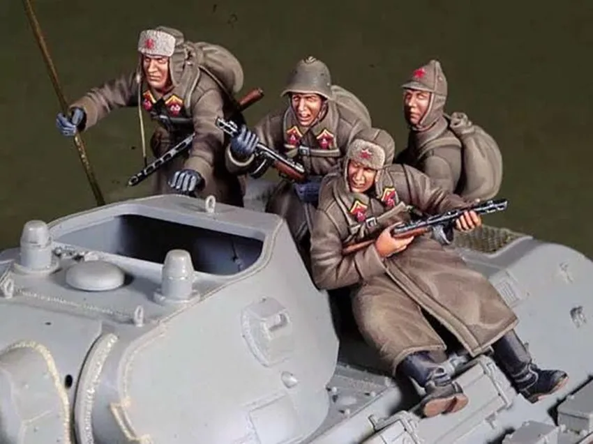 Набор 1/35 модельная фигурка из смолы в разобранном виде неокрашенный 00239 | Игрушки