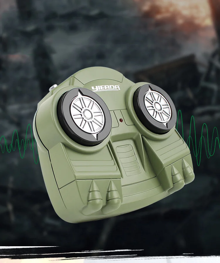 Деформационный резервуар с дистанционным управлением, лодка-спринклер, дорожный бой, четыре колеса, зарядка, детская игрушка в подарок