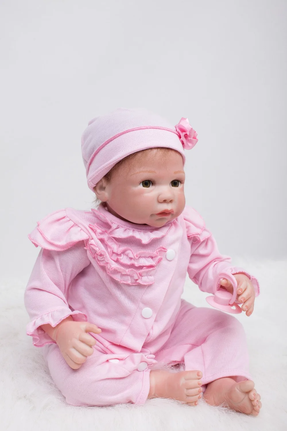 Силиконовая кукла новорожденный мягкая на ощупь рот с магнитом розовый