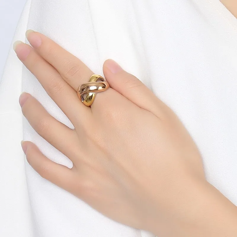 Три тона Бесконечность обручальные кольца для женщин из нержавеющей стали