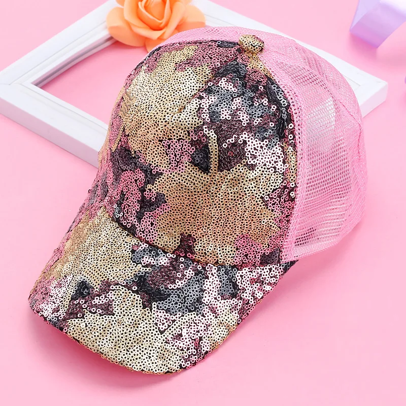 New Creative Women Bling Shinning Sequin Caps Cute Glitter Maple Leaf Summer Mesh Baseball Cap Adjustable Sunscreen Ponytail Hat |