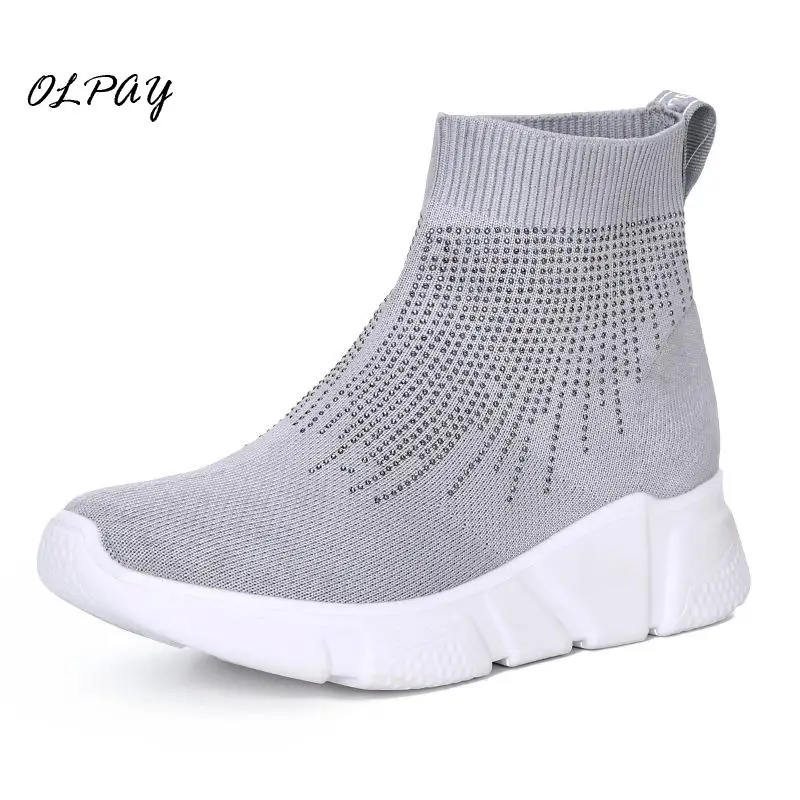 2019 г. Новая Летняя женская обувь для танцев и путешествий пожилых людей модная