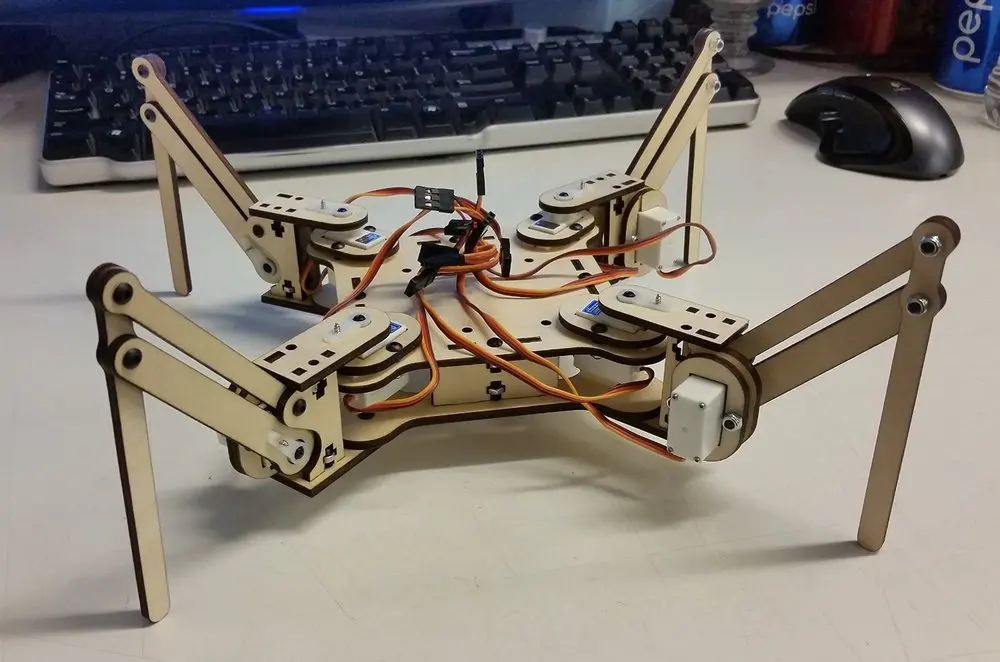Набор для лазерной резки деревянной рамы SWMAKER DIY mePed четвероногий робот 3 мм |