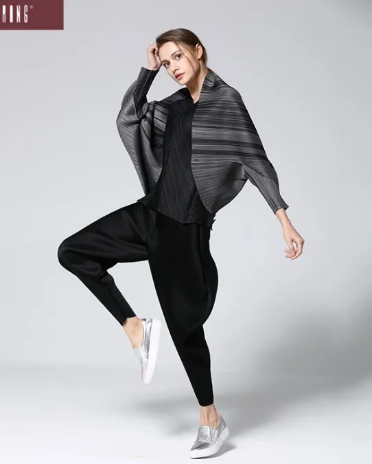 Горячая Распродажа Женское пальто Miyake с рукавами летучая мышь и три четверти -