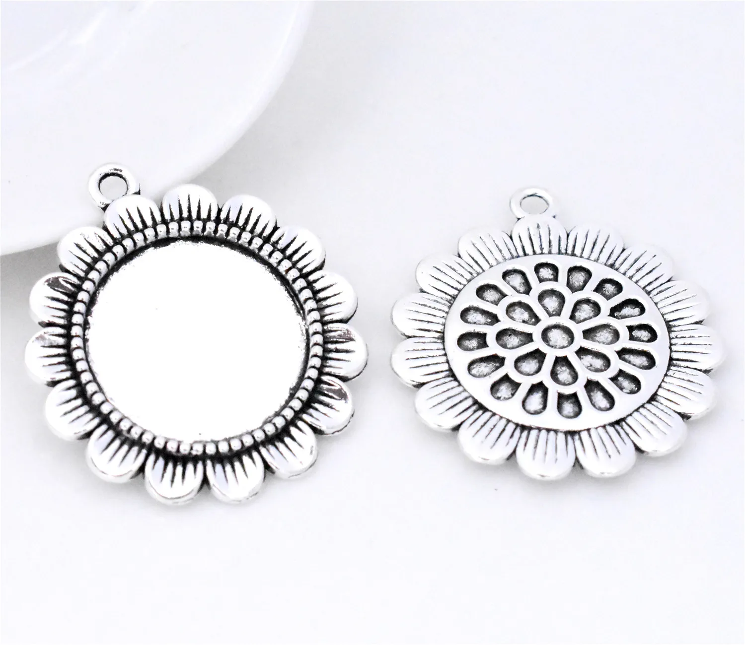 4pcs 20mm Inner Size Antique Silver Plated Flower Style Cabochon Base Cameo Setting Charms Pendant- | Украшения и аксессуары