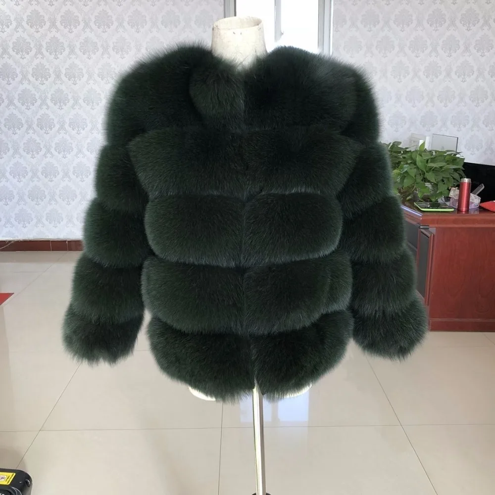Шуба женская из натурального Лисьего меха зимняя короткая | Женская одежда