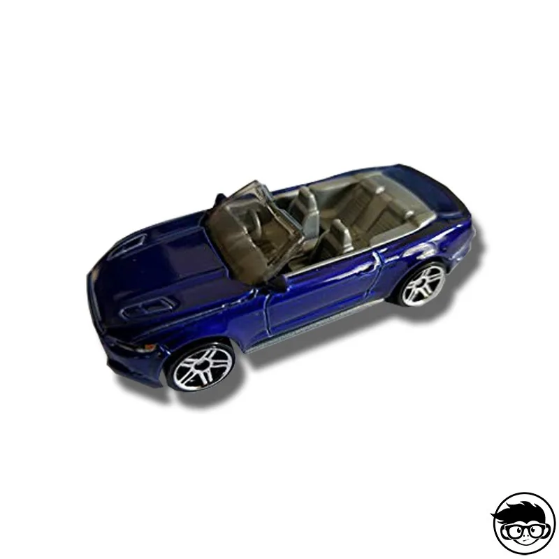 Hot Wheels 2015 Ford Mustang GT Convertible Factory Fresh 104/365 2017 short card|Настольный футбол| |