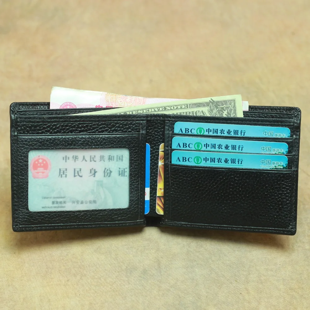 Мужское портмоне двойного сложения из натуральной кожи с уникальным дизайном |