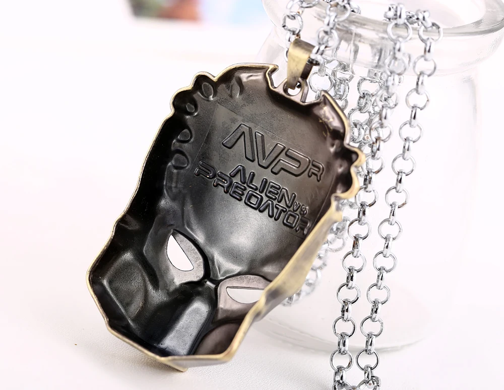 J Store аниме AVP инопланетянин Хищник ужас робот голова искусственная цепь