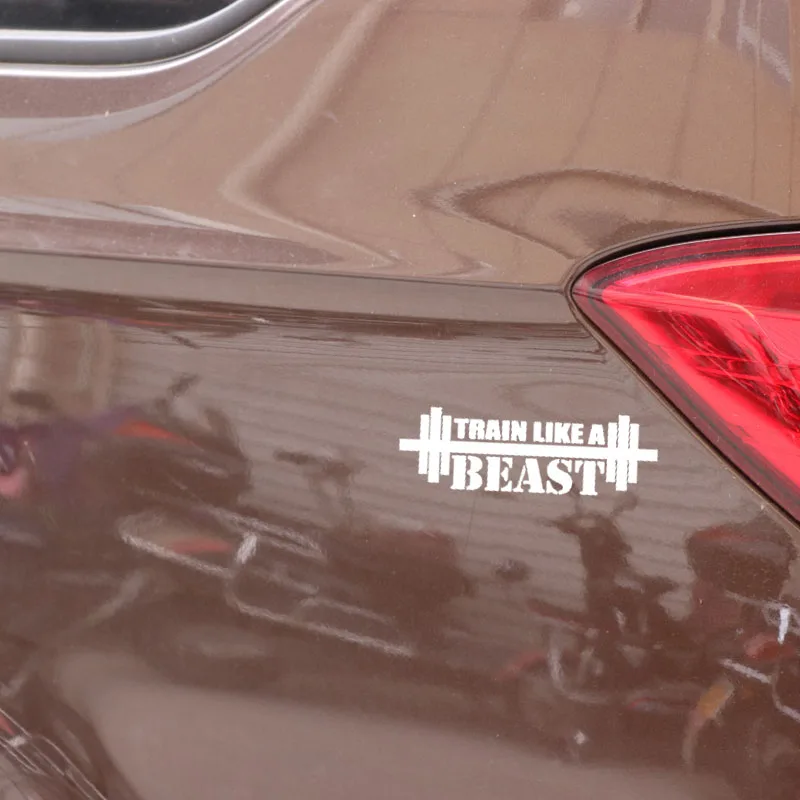 YJZT 15.3CM*4.9CM TRAIN LIKE A BEAST VINYL DECAL CAR STICKER Black/Silver C3-1799 | Автомобили и мотоциклы