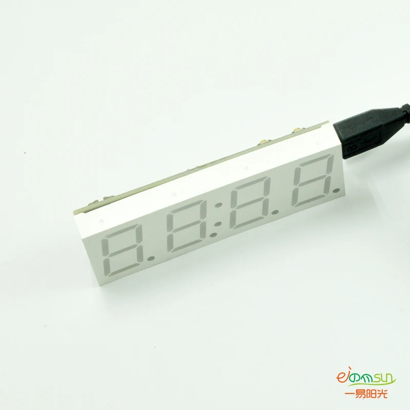DS3231 электронный DIY 0,8 дюймов точечный матричный светодиодный набор часов цифровой дисплей зеленый красный синий белый светильник 5 в Mciro USB Автомобильные часы