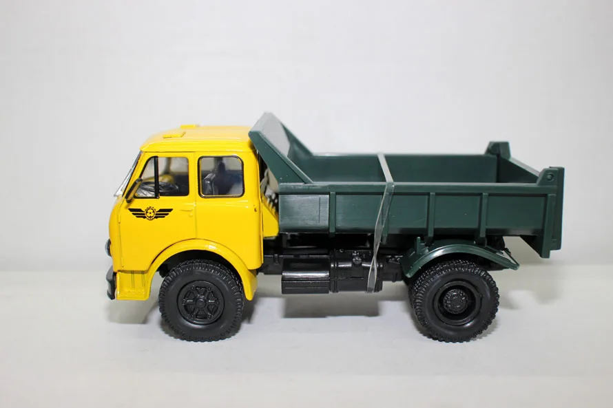 Оригинальная Русская модель 4 цвета 1:43 классический винтажный грузовик Mas 503B