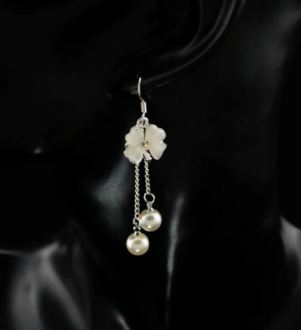 Small and pure fresh flowers long pearl pendants tassel earrings + send a lovely decorative boxes | Украшения и аксессуары