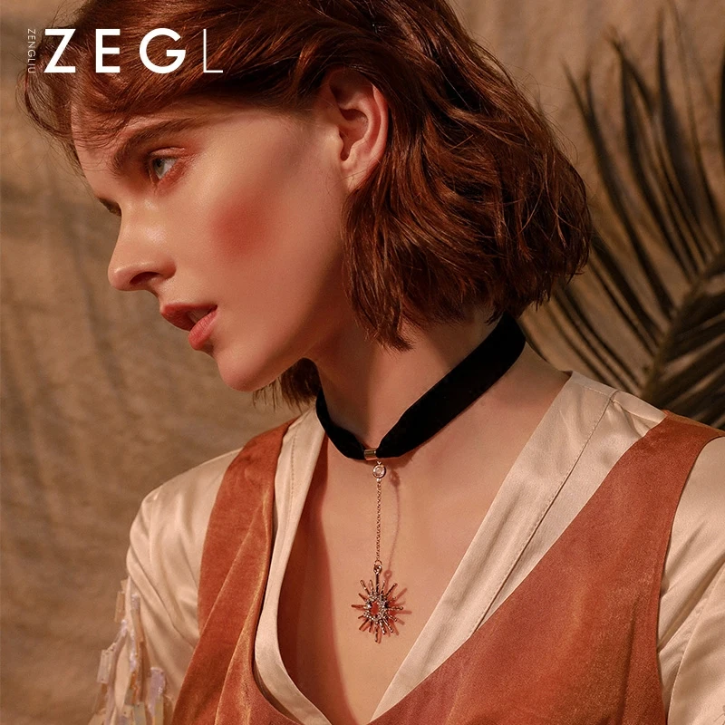 Женское колье чокер ZEGL черная бархатная цепочка для ключицы простой короткий