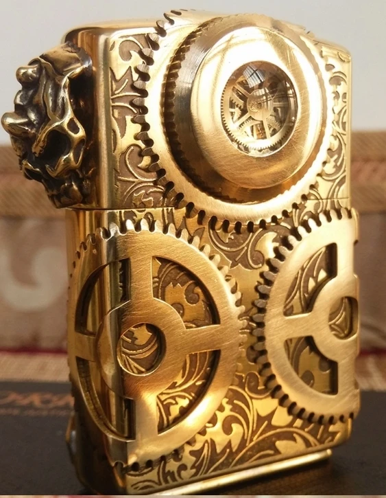 watch video ZORR brand LCZQPK pure Handmade steampunk brass Skull head 12 gear running welding Blue flame gas lighter