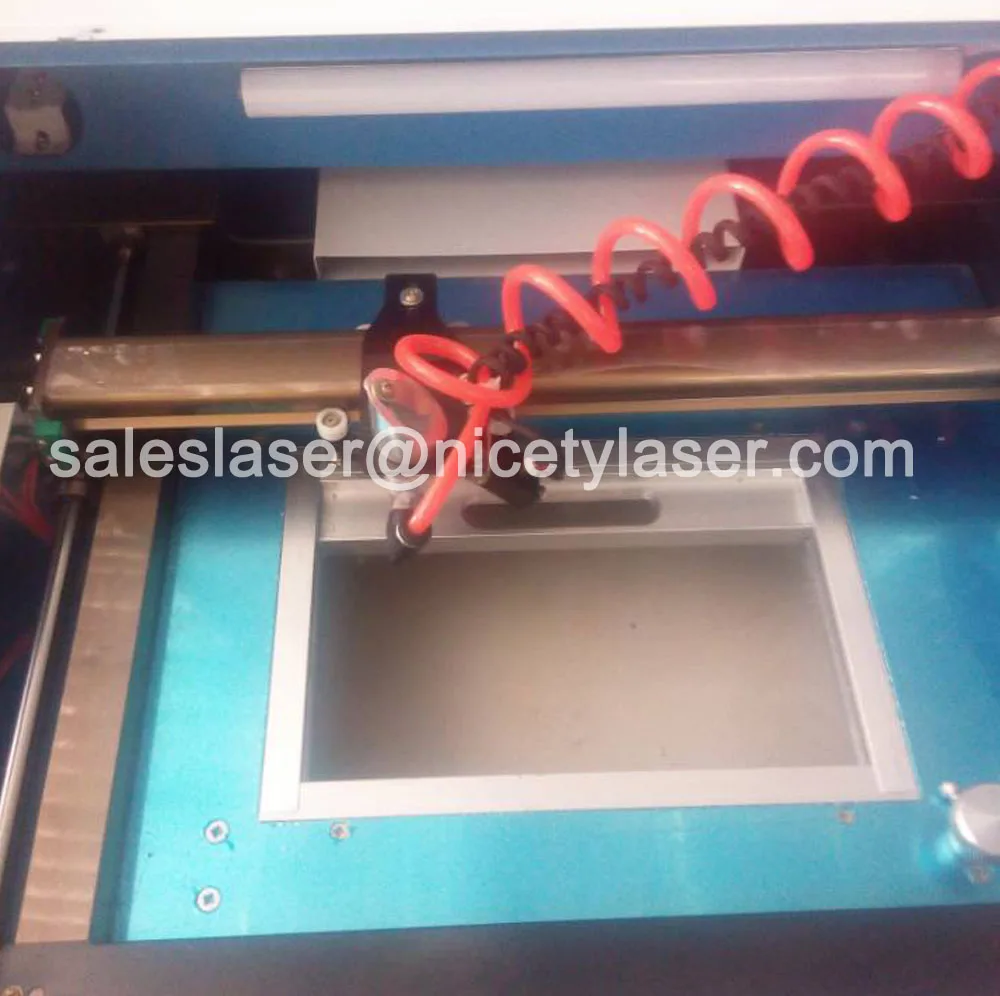 Лазерный гравировальный станок с резиновым штампом мини для маленьких ремесел