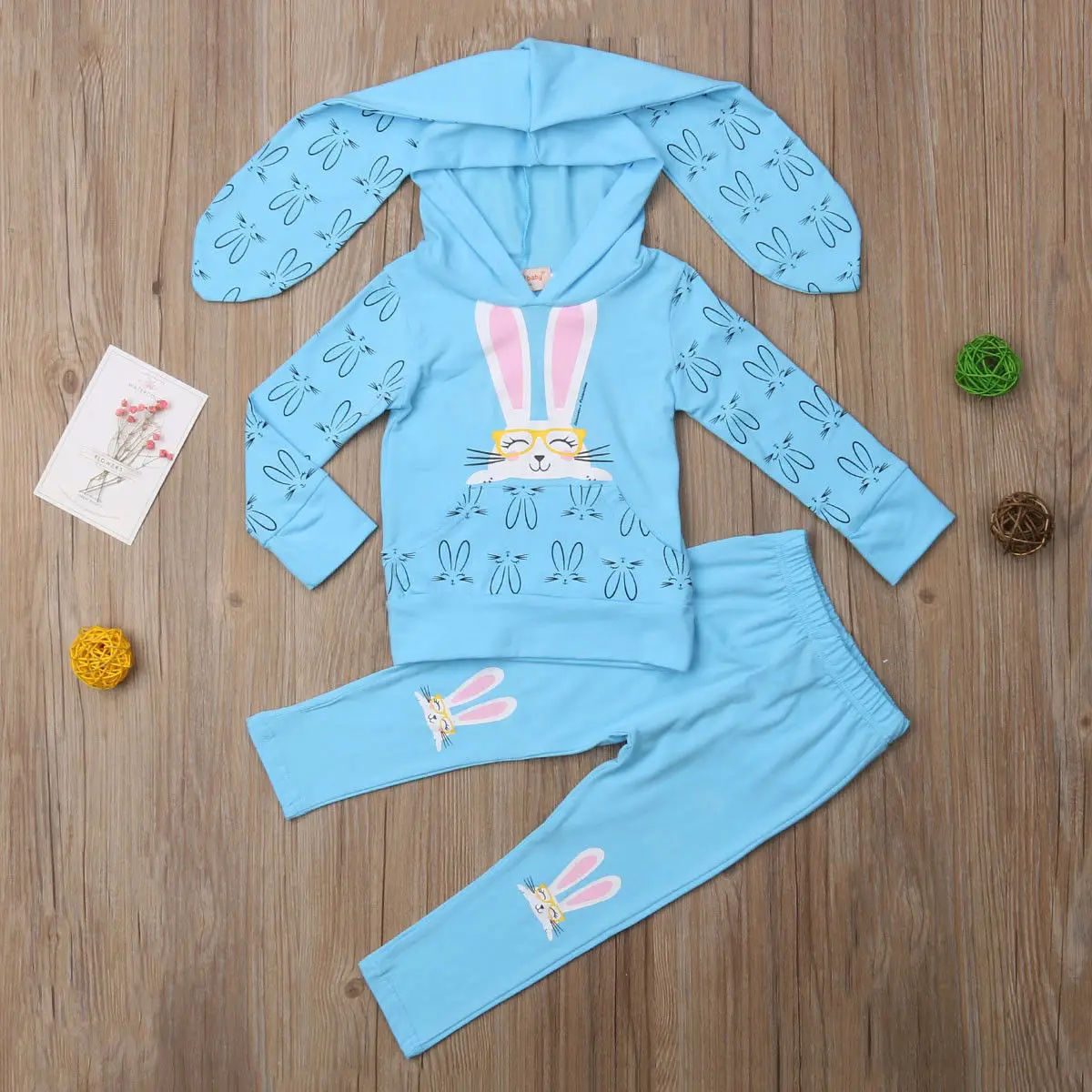 Комплект одежды для маленьких девочек с объемными длинными ушками и кроликом