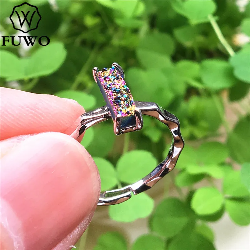 Женское прямоугольное кольцо с каплевидной оркой FUWO минималистичное