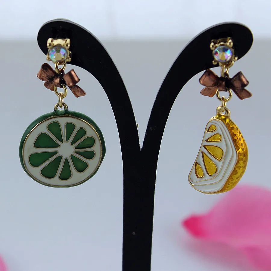 Модные серьги гвоздики новинка 2014 модные чистые свежие и элегантные с лимоном