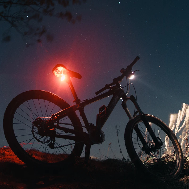 Велосипедный фонарь ультра передний и задний с зарядкой от USB для езды на