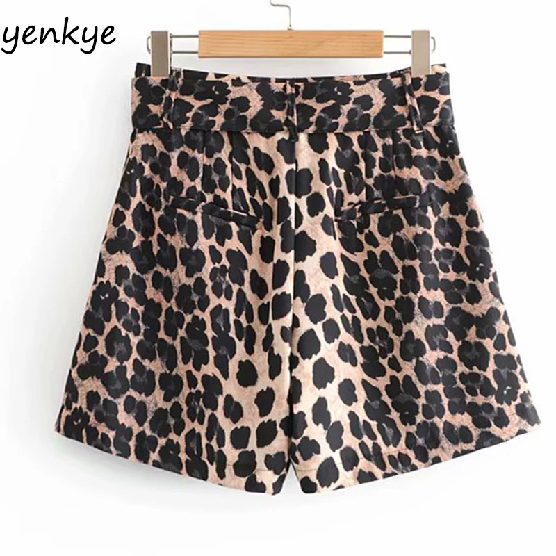 Европейские стильные модели с ремнем животным принтом Шорты женские уличная