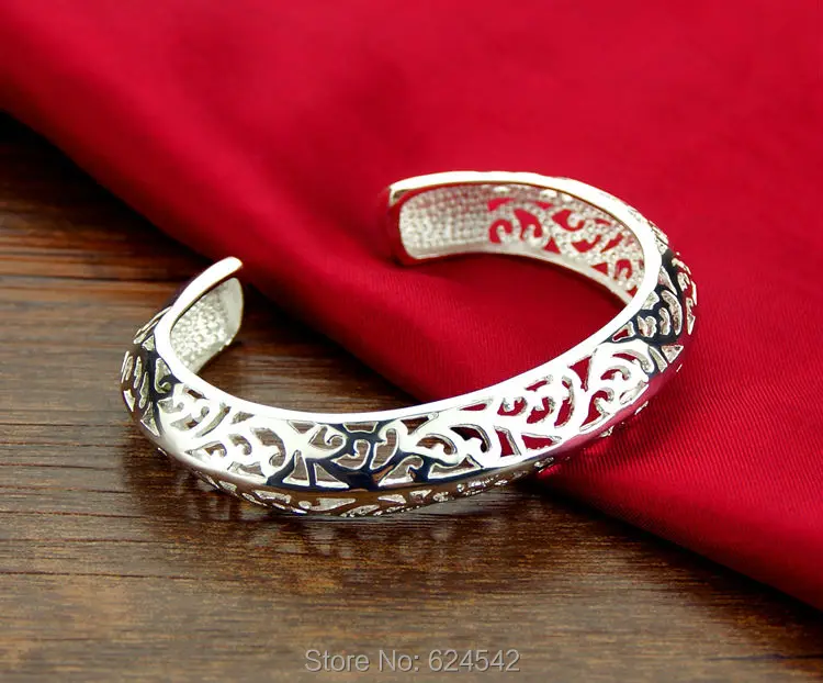 925 sterling silver bangle South Korea women fashion jewelry hollow-out decorative pattern.surface of the bulge.New style. | Украшения и