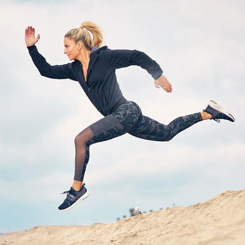 Камуфляжные сетчатые Лоскутные штаны для йоги женские тренировочные Леггинсы