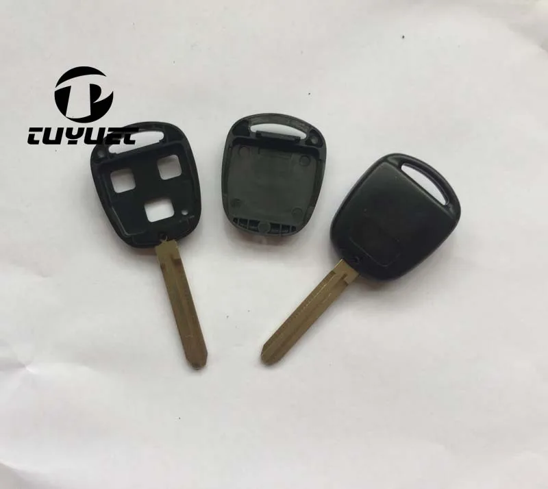 Сменный Футляр для ключей Fix дистанционного ключа Toyota Camry 3 кнопки TOY43 Blade |